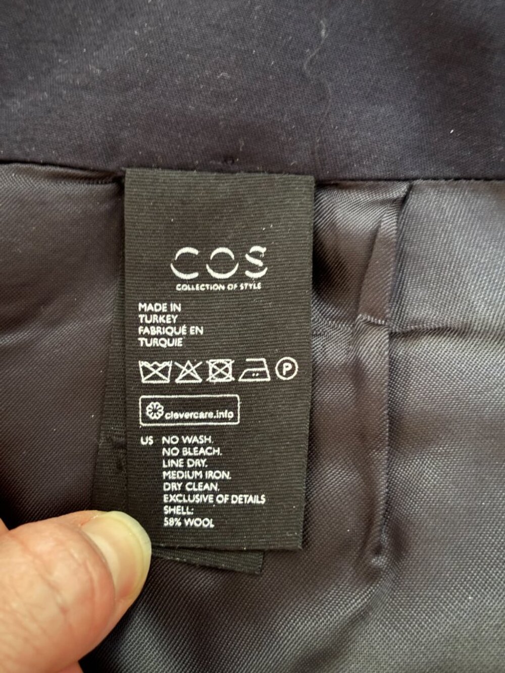 COS | Raw-Cut Rounded Wool Culottes | Size 6 - Picture 10 of 10